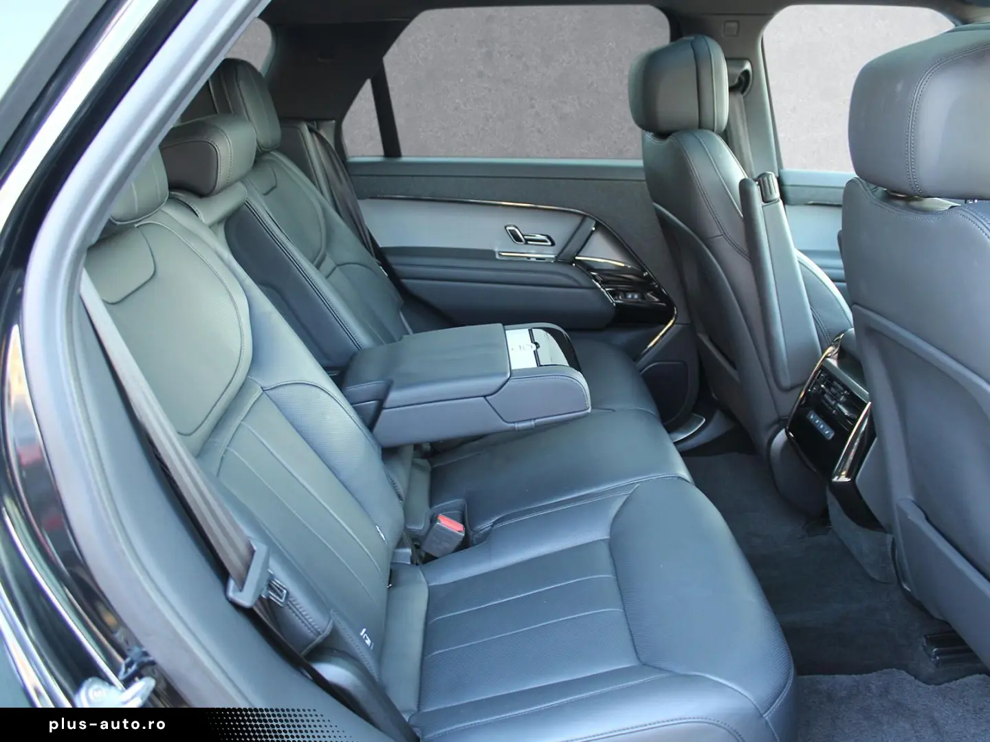 LAND ROVER Range Rover Sport P440e Dynamic SE