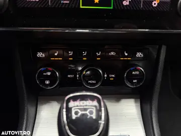 Skoda Superb 2.0 TDI DSG Style