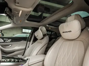 MERCEDES-AMG GT 53 4MATIC
