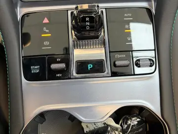 BYD SEAL U SUV   2025-12   DM-i Pack Boost