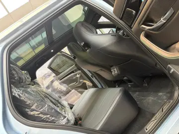 BYD SEAL U SUV   2025-12   DM-i Pack Boost