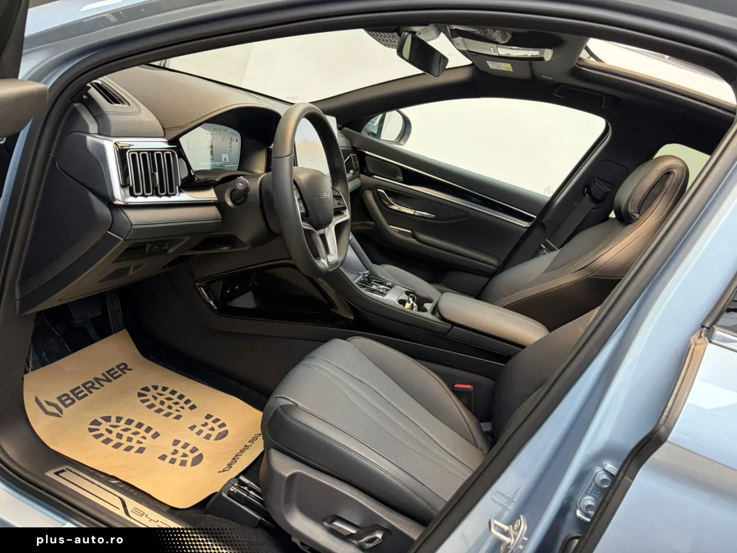 BYD SEAL U SUV   2025-12   DM-i Pack Boost