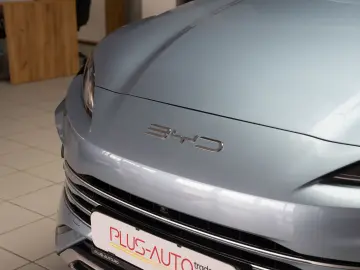 BYD SEAL U SUV   2025-12   DM-i Pack Boost