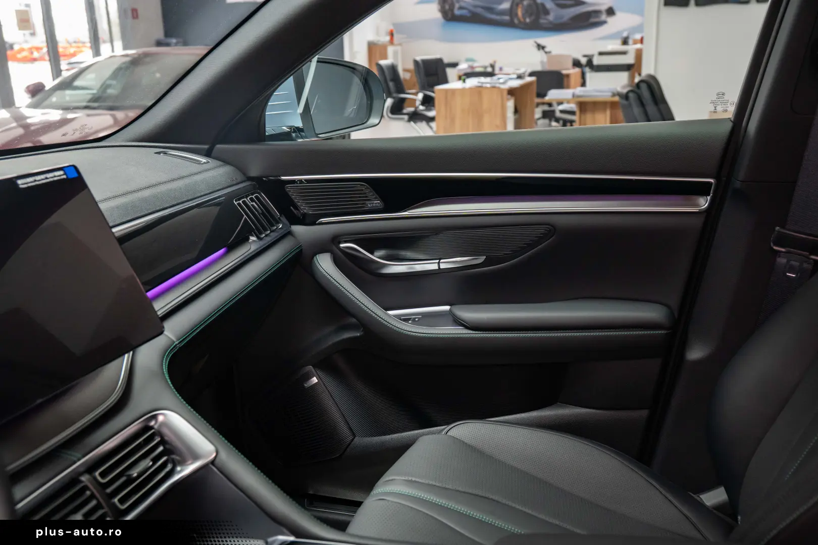 BYD SEAL U SUV   2025-12   DM-i Pack Boost