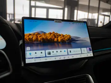 BYD SEAL U SUV   2025-12   DM-i Pack Boost