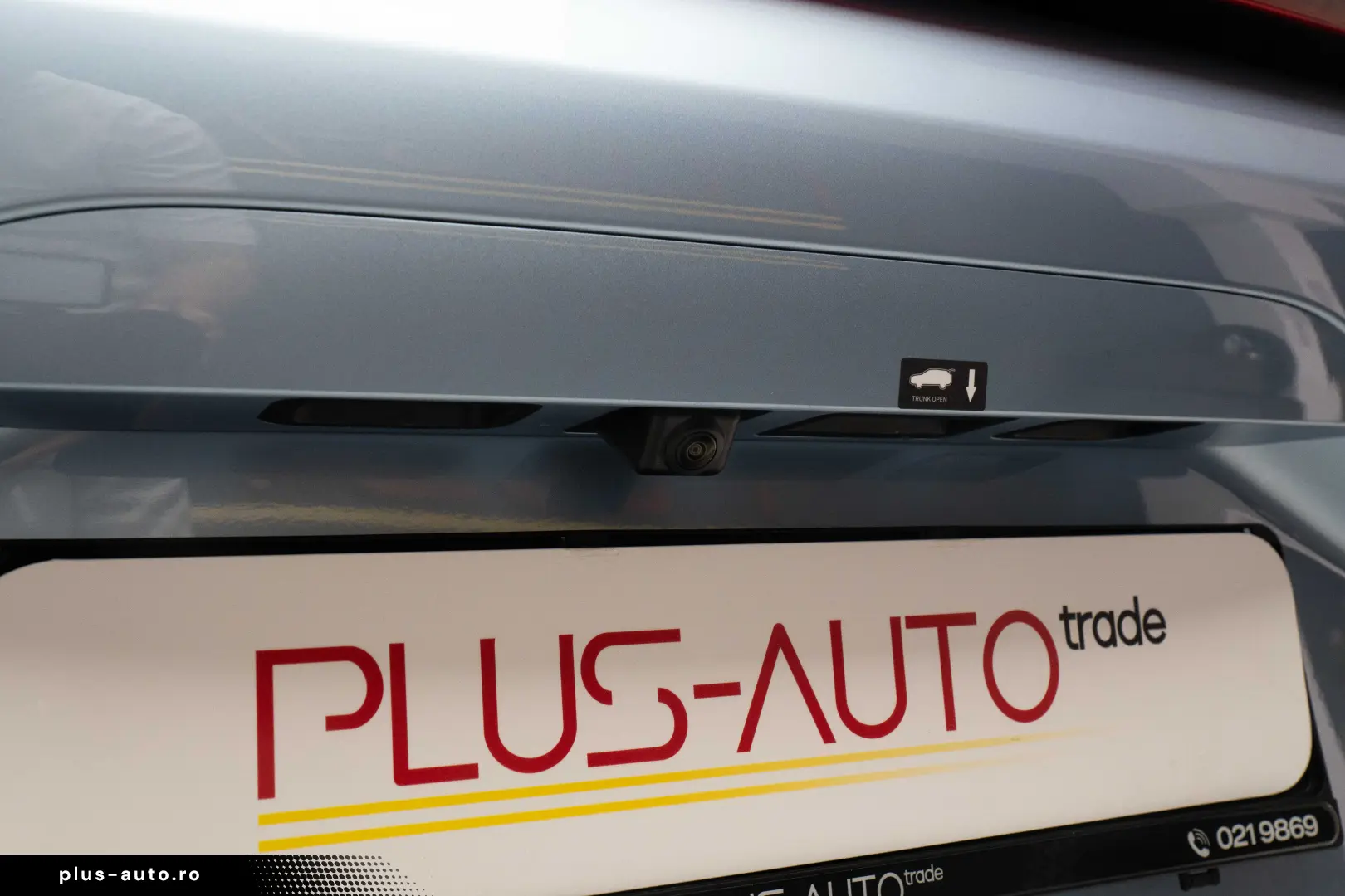 BYD SEAL U SUV   2025-12   DM-i Pack Boost