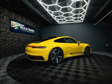 PORSCHE 992 911 Carrera 4 S Sport-Chrono  Pano LED BOSE