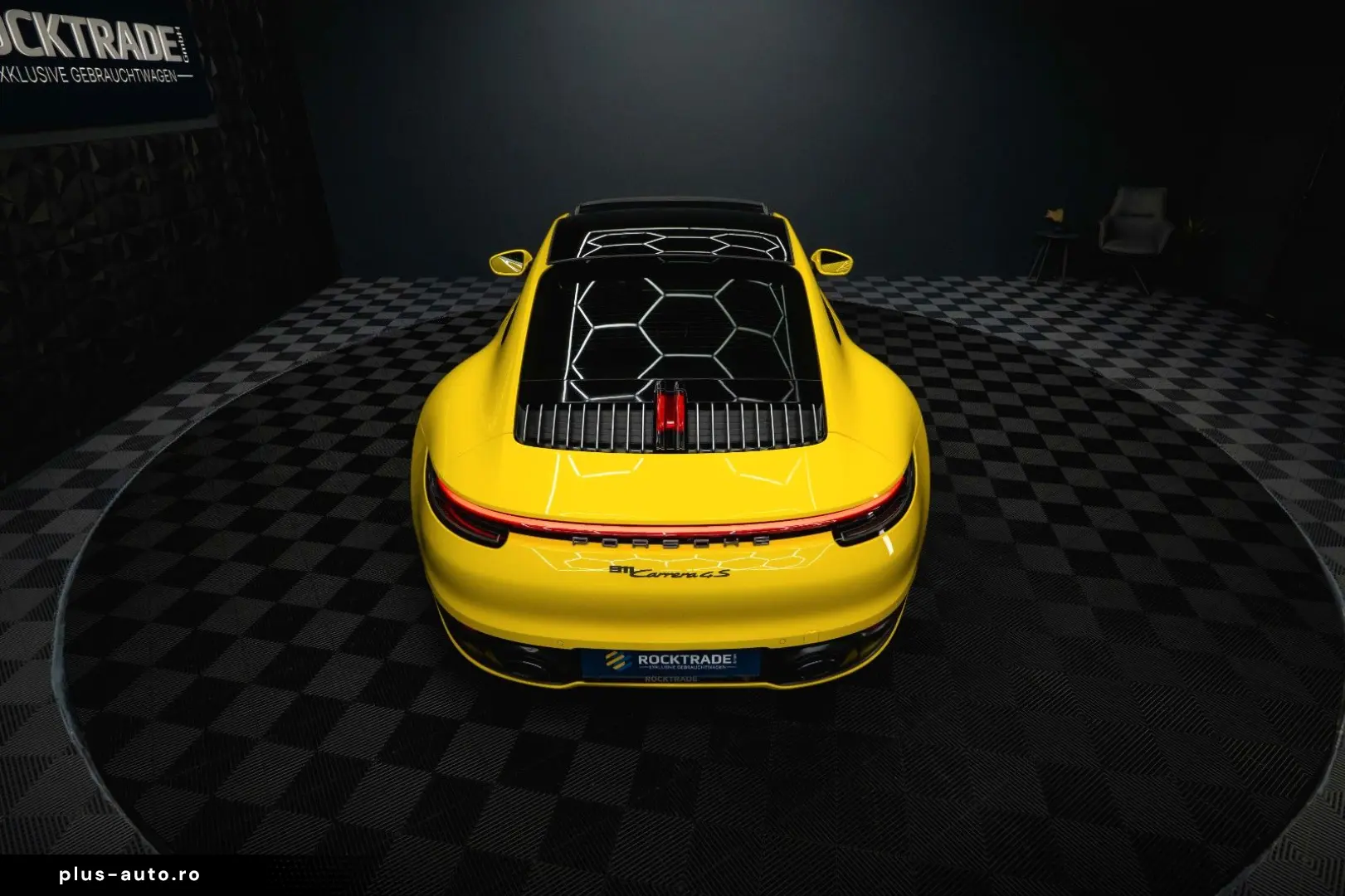 PORSCHE 992 911 Carrera 4 S Sport-Chrono  Pano LED BOSE