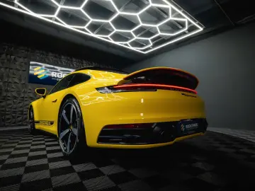 PORSCHE 992 911 Carrera 4 S Sport-Chrono  Pano LED BOSE