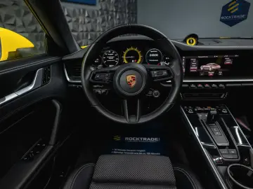 PORSCHE 992 911 Carrera 4 S Sport-Chrono  Pano LED BOSE