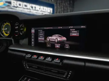 PORSCHE 992 911 Carrera 4 S Sport-Chrono  Pano LED BOSE
