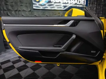 PORSCHE 992 911 Carrera 4 S Sport-Chrono  Pano LED BOSE