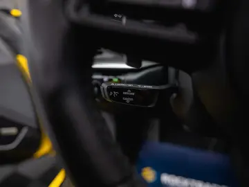 PORSCHE 992 911 Carrera 4 S Sport-Chrono  Pano LED BOSE