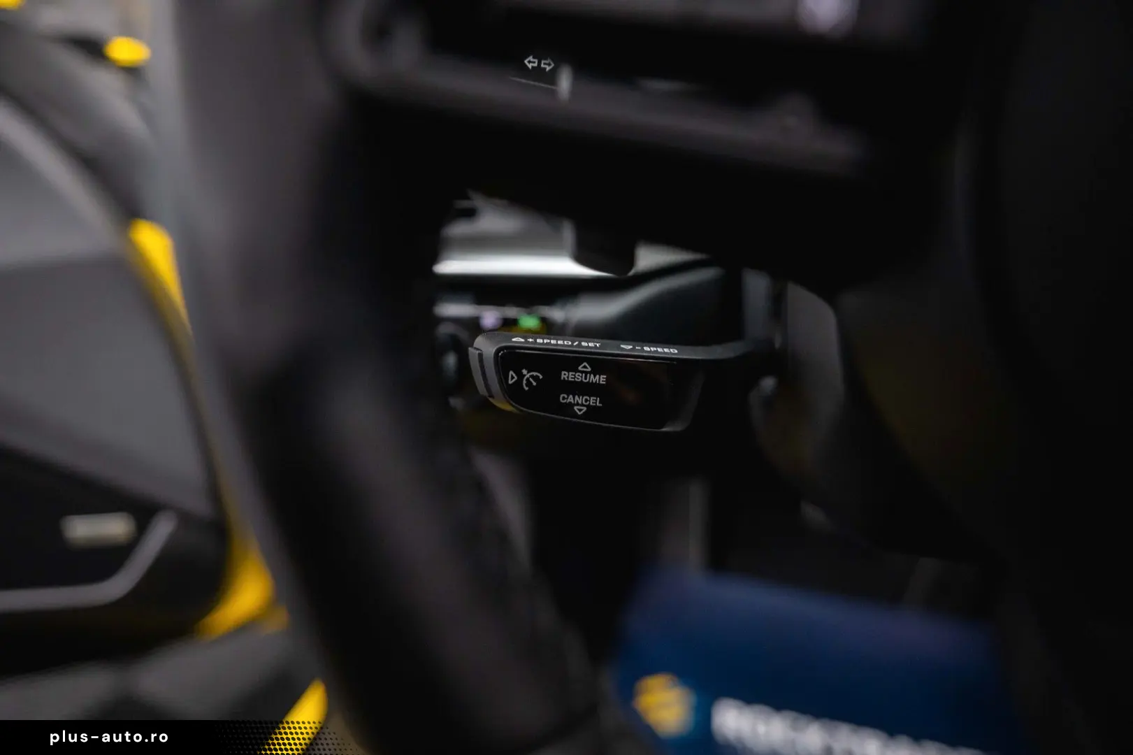 PORSCHE 992 911 Carrera 4 S Sport-Chrono  Pano LED BOSE