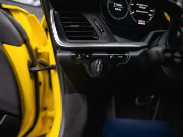 PORSCHE 992 911 Carrera 4 S Sport-Chrono  Pano LED BOSE