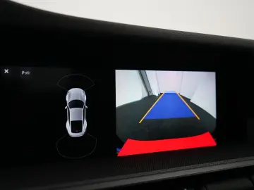 PORSCHE 992 Carrera 4