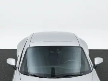 PORSCHE 992 Carrera 4