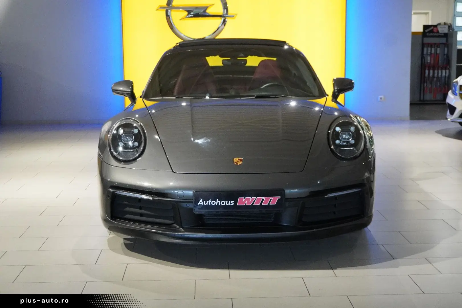PORSCHE 911 Carrera 4S ~Chrono~Pano~360 ~Bose~PASM~