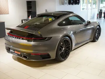 PORSCHE 911 Carrera 4S ~Chrono~Pano~360 ~Bose~PASM~