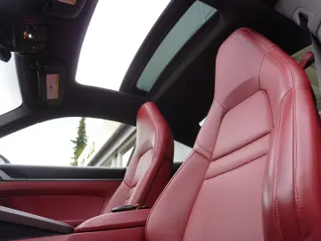 PORSCHE 911 Carrera 4S ~Chrono~Pano~360 ~Bose~PASM~