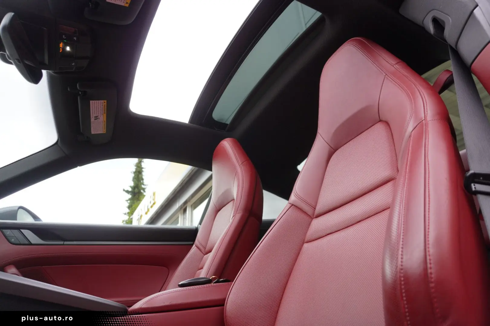 PORSCHE 911 Carrera 4S ~Chrono~Pano~360 ~Bose~PASM~