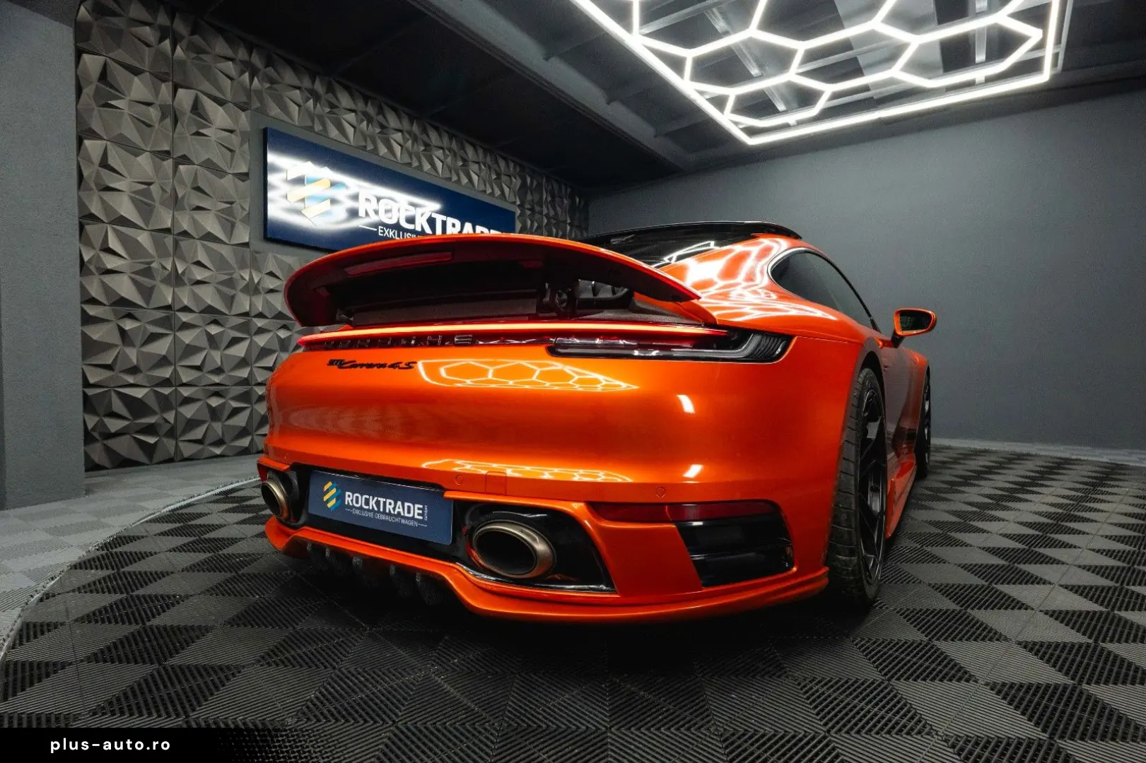 PORSCHE 992 911 Carrera 4 S TECHART AKRAPOVIC 111 Punkte