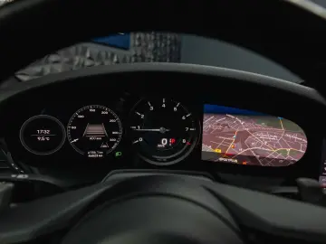 PORSCHE 992 911 Carrera 4 S TECHART AKRAPOVIC 111 Punkte