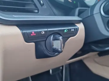 PORSCHE 911 Carrera 4 BiColor SAGA Chrono PDLS  360  ACC