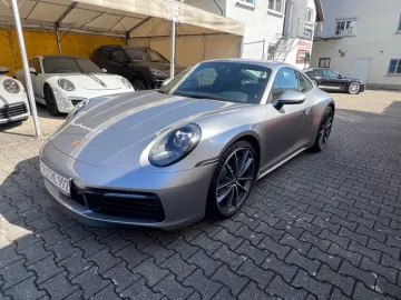 PORSCHE 992 911 Carrera 4 Garantie 2 . Jahre Top Zustand