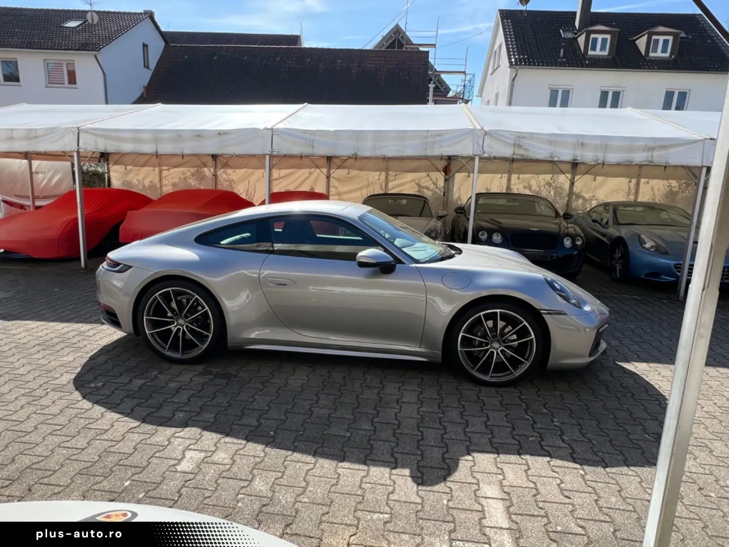 PORSCHE 992 911 Carrera 4 Garantie 2 . Jahre Top Zustand