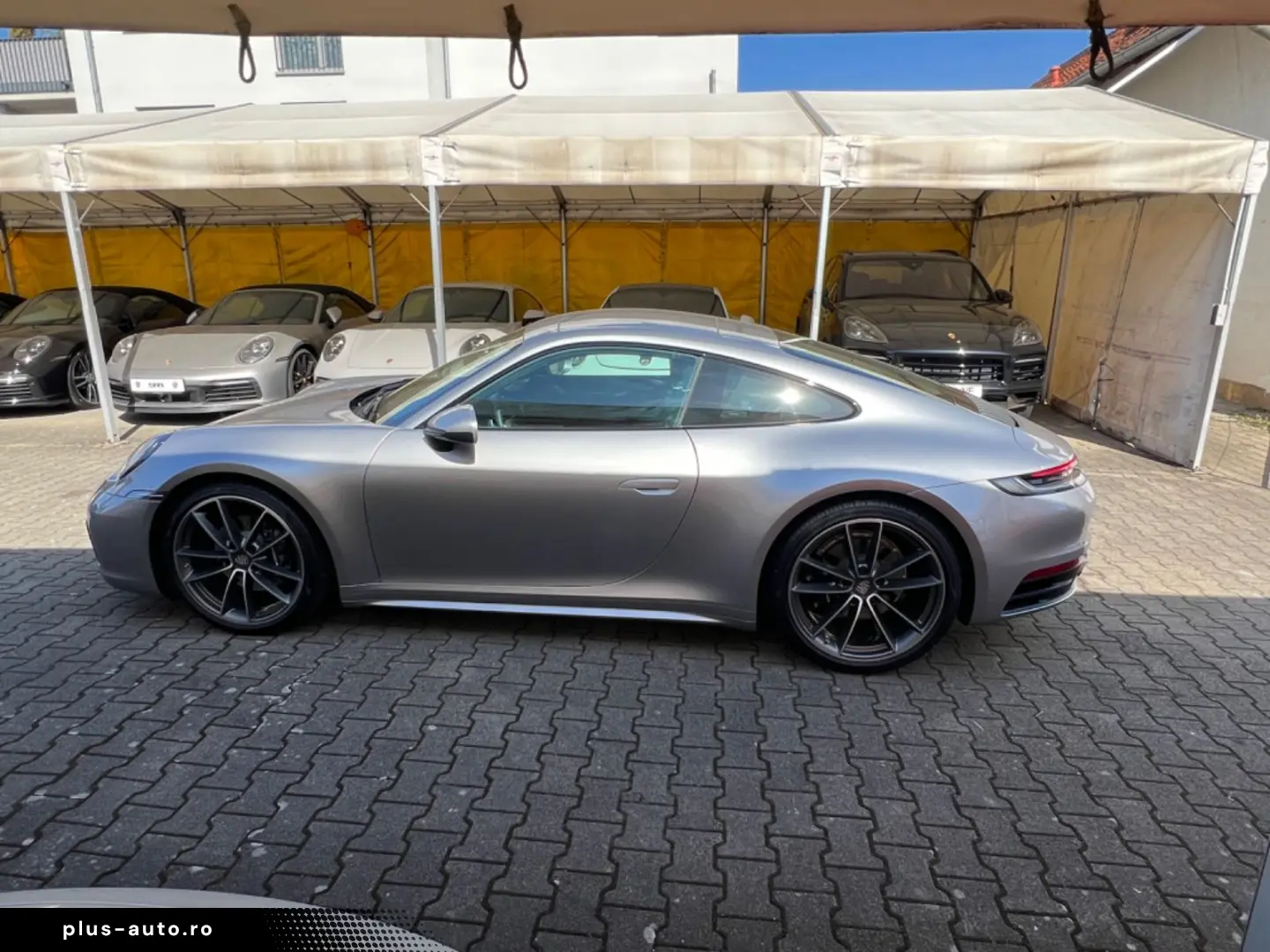 PORSCHE 992 911 Carrera 4 Garantie 2 . Jahre Top Zustand