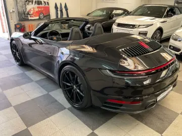 PORSCHE 992 Carrera 4 Cabriolet Aut 2.Hand Approved