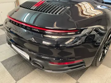 PORSCHE 992 Carrera 4 Cabriolet Aut 2.Hand Approved