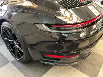 PORSCHE 992 Carrera 4 Cabriolet Aut 2.Hand Approved