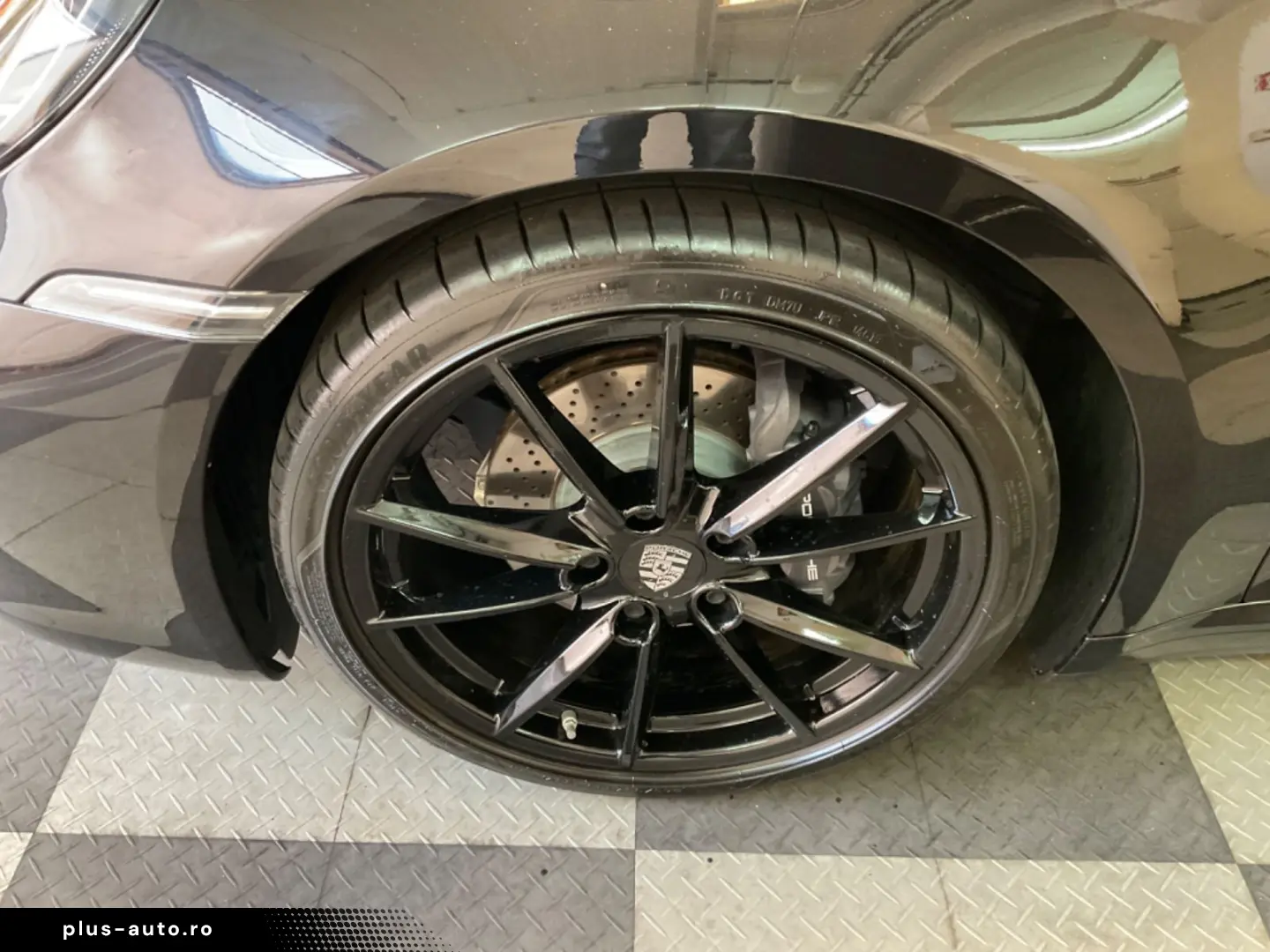 PORSCHE 992 Carrera 4 Cabriolet Aut 2.Hand Approved