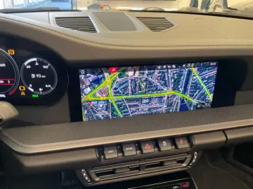 PORSCHE 992 Carrera 4 Cabriolet Aut 2.Hand Approved