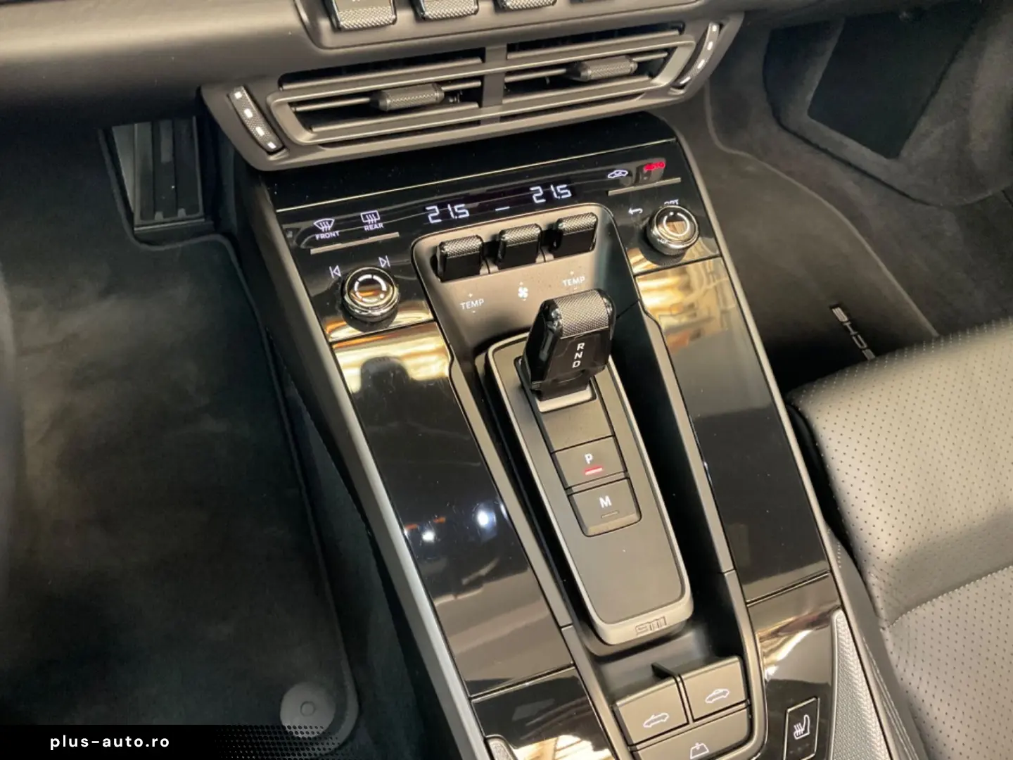 PORSCHE 992 Carrera 4 Cabriolet Aut 2.Hand Approved