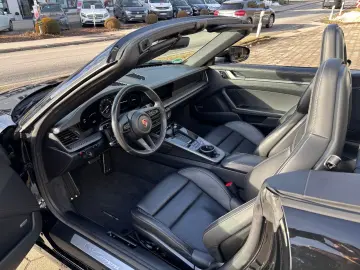 PORSCHE 992 911 CARRERA 4 SPORTABGAS ACC 21LM SURROUND