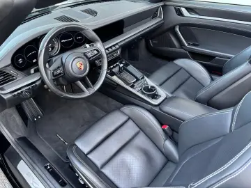 PORSCHE 992 911 CARRERA 4 SPORTABGAS ACC 21LM SURROUND