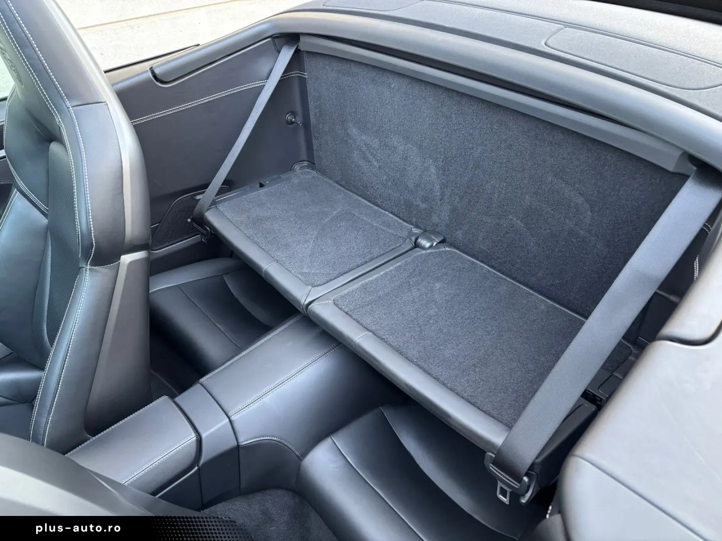 PORSCHE 992 911 CARRERA 4 SPORTABGAS ACC 21LM SURROUND