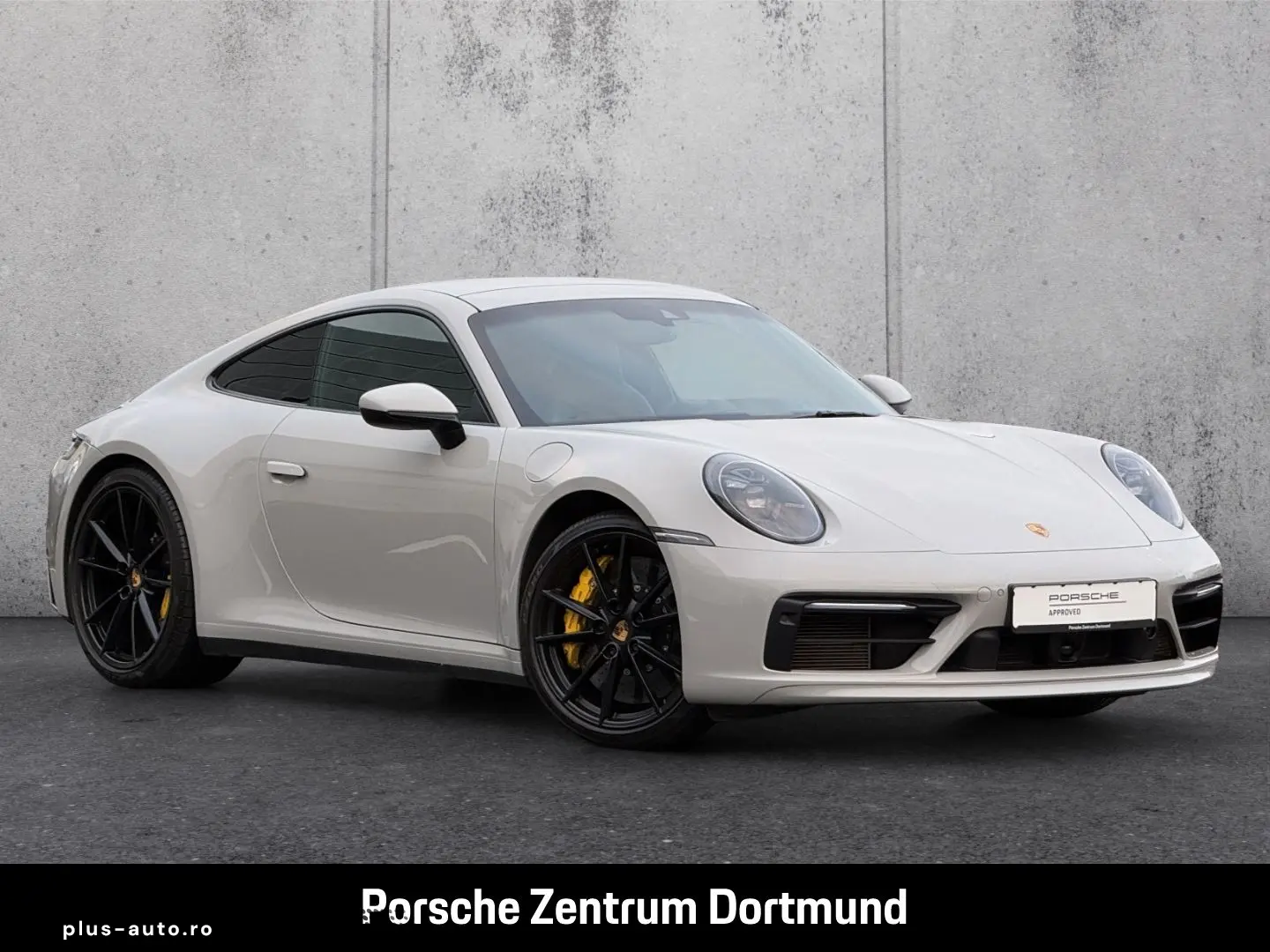 PORSCHE 992 911 Carrera 4 Liftsystem-VA Nachtsicht