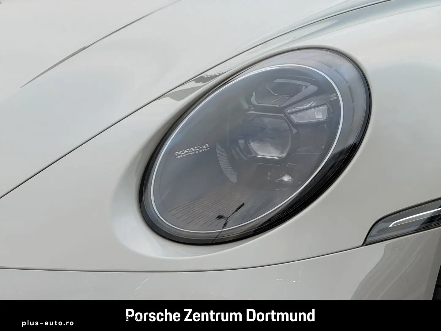 PORSCHE 992 911 Carrera 4 Liftsystem-VA Nachtsicht