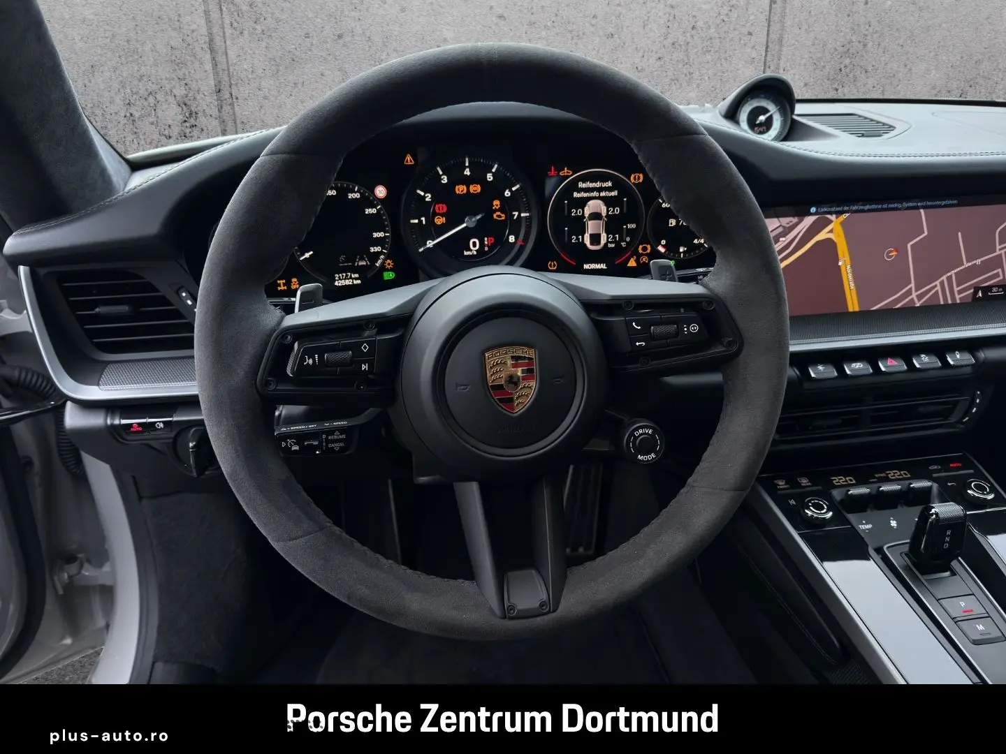 PORSCHE 992 911 Carrera 4 Liftsystem-VA Nachtsicht