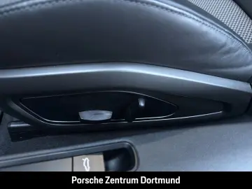 PORSCHE 992 911 Carrera 4 Liftsystem-VA Nachtsicht