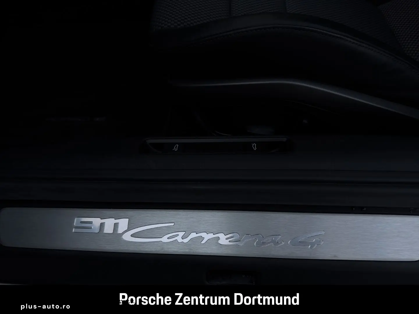 PORSCHE 992 911 Carrera 4 Liftsystem-VA Nachtsicht