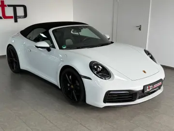 PORSCHE 992 Carrera 4 Cabrio Approved 04.27 360  BOSE