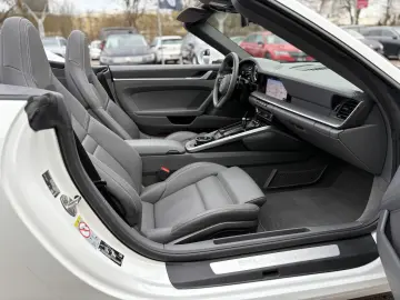 PORSCHE 992 911 CARRERA 4 360  MEMORY LEDER LED 1.HAND