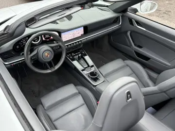 PORSCHE 992 911 CARRERA 4 360  MEMORY LEDER LED 1.HAND