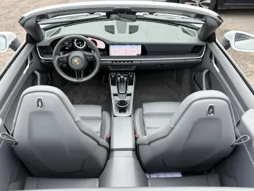 PORSCHE 992 911 CARRERA 4 360  MEMORY LEDER LED 1.HAND