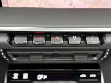 PORSCHE 992 911 CARRERA 4 360  MEMORY LEDER LED 1.HAND